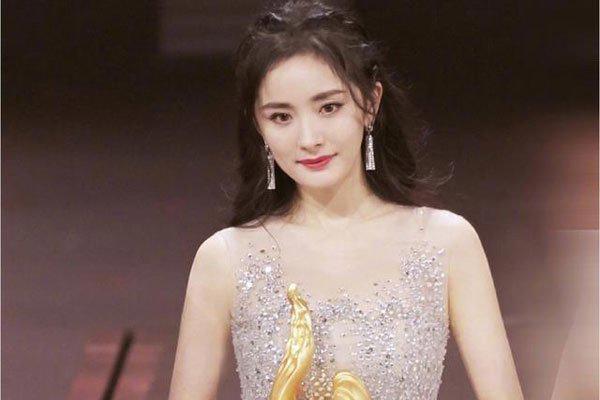 佛牌反噬杨幂 养小鬼做过哪些不为人知的事