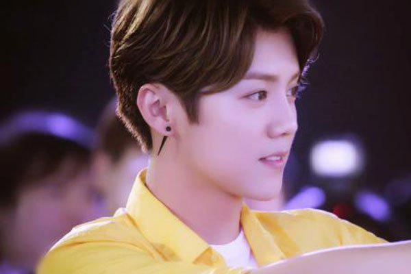 关晓彤确诊怀孕了吗 大肚子怀孕的照片怎么回事