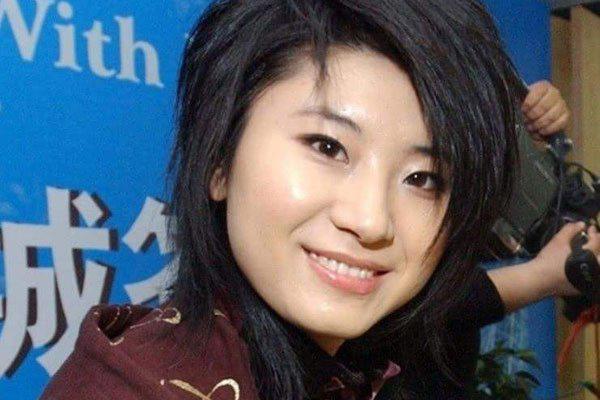尚雯婕是不是整容呀 14年里她的脸颊变化最大