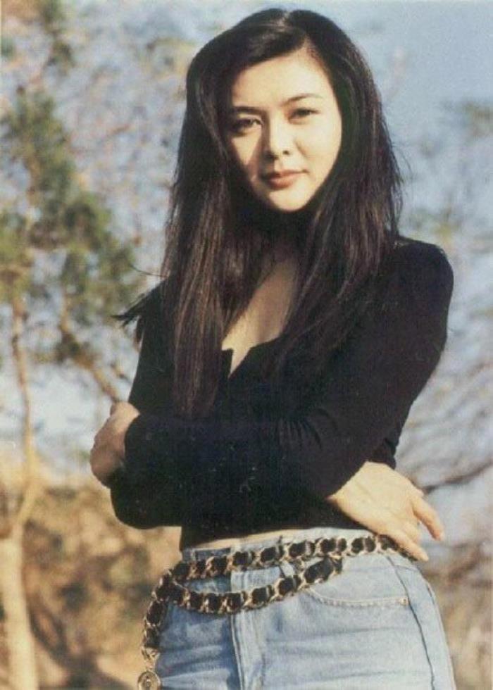 关之琳年轻巅峰照 年轻的时候究竟有多美