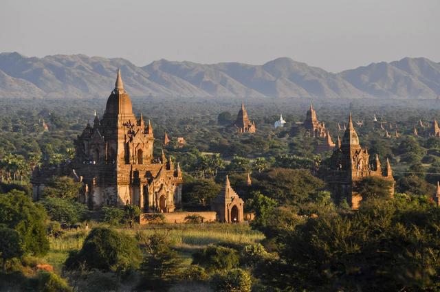 缅甸恐怖分子割下男子头35秒 真实的缅甸北部究竟多黑暗