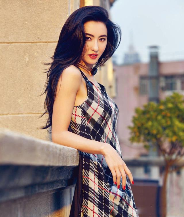 张柏芝第三个娃是谁的 三子亲生父亲是谁并不重要