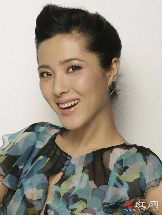 曾黎老公是谁 最终归属和吴军走到了一起