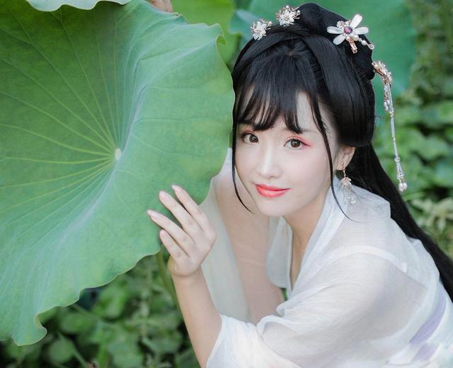 莲叶何田田什么意思 是哪首古诗田田是指什么