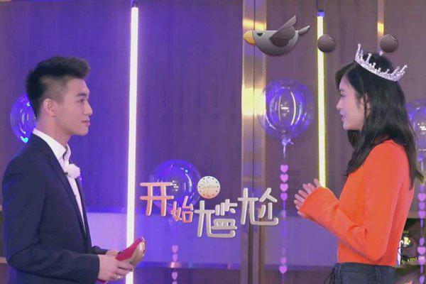 何献君为什么喜欢奚梦瑶 自带光芒的女人总是异性缘极好