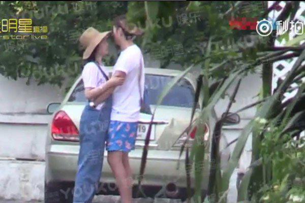 白百何出轨门 早离婚喜欢小鲜肉能够满足自己