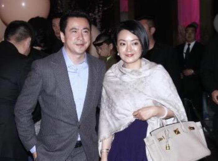 王中磊老婆王晓蓉照片 结婚时没有办婚礼