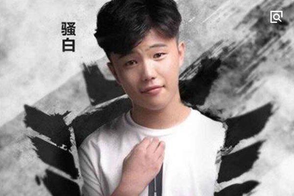 骚白找代练被实锤事件 法院的判决书也是假的吗