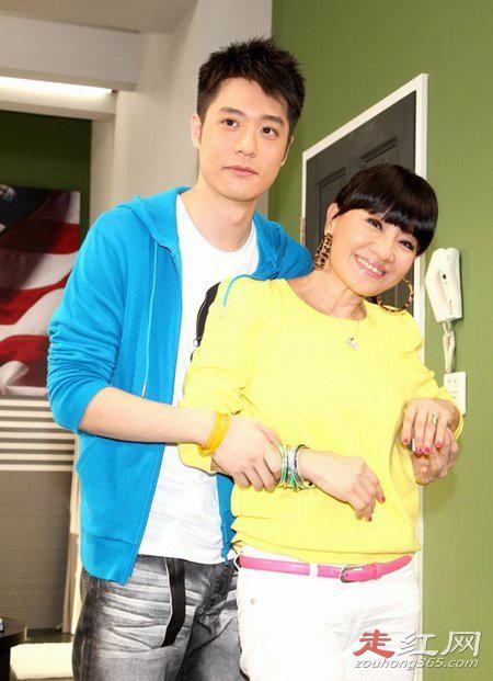 周汤豪的妈妈比莉资料简介 是一个真真正正的星二代