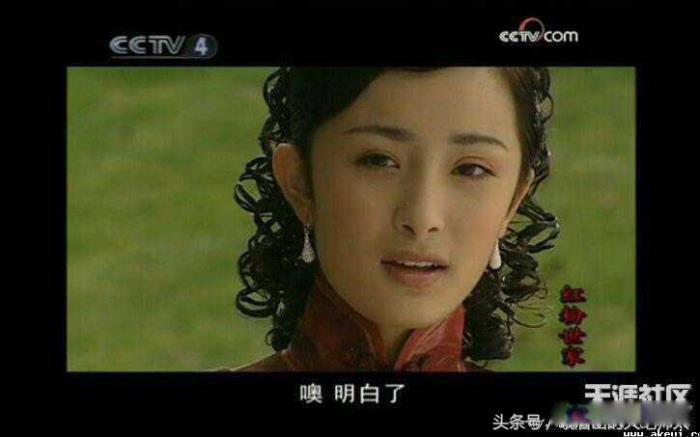 杨幂到底有没有整容 脸型的变化史是怎么变的