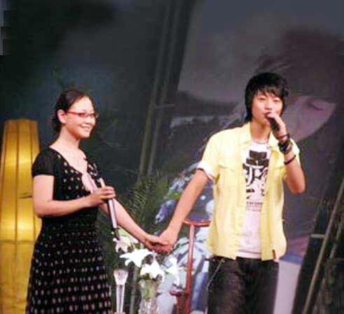 魏晨个人资料简介 魏晨老婆于玮是初恋吗怎么认识的