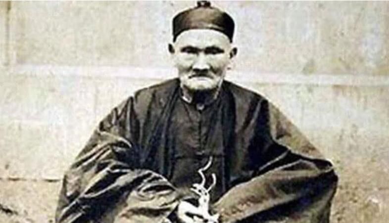 中国历史最长寿的人排行榜 陈俊：寿命最长的人443岁