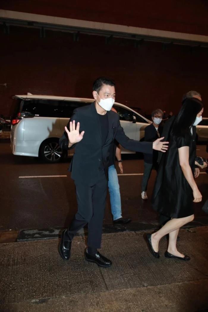 朱丽倩现在生活照 为什么这么老不漂亮了