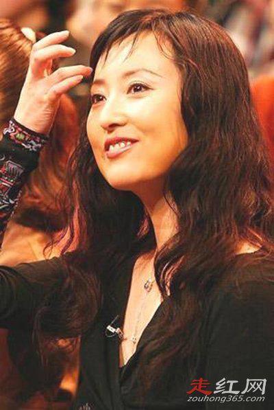 顾长卫前妻陈晓旭吗 和现任妻子蒋雯丽感情很好