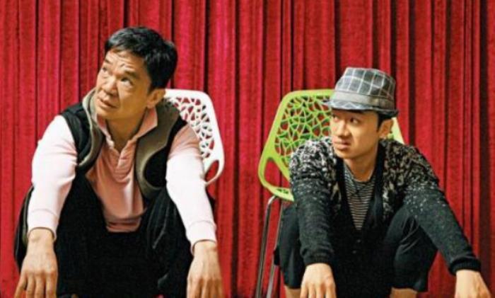 王祖蓝的爸爸是王严化吗 和李亚男感情经历