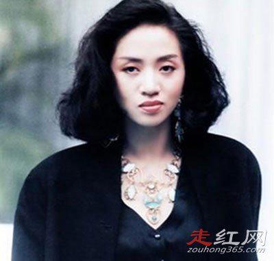 梅艳芳和母亲的故事怎么样 梅爱芳和梅艳芳的关系如何