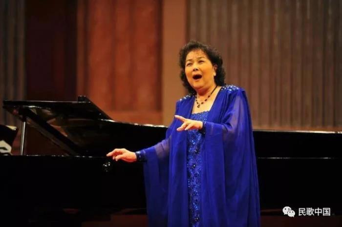 女高音歌唱家名单排名前十名 名单中都有谁