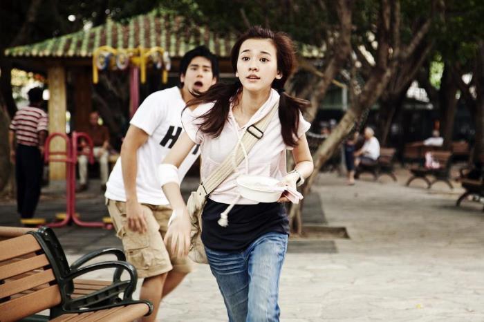 八部哭到崩溃的青春校园爱情电影 懵懂单纯的爱情