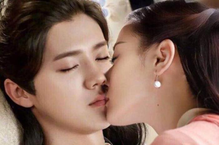 张彬彬和迪丽热巴的关系 霸气公布恋情怎么回事