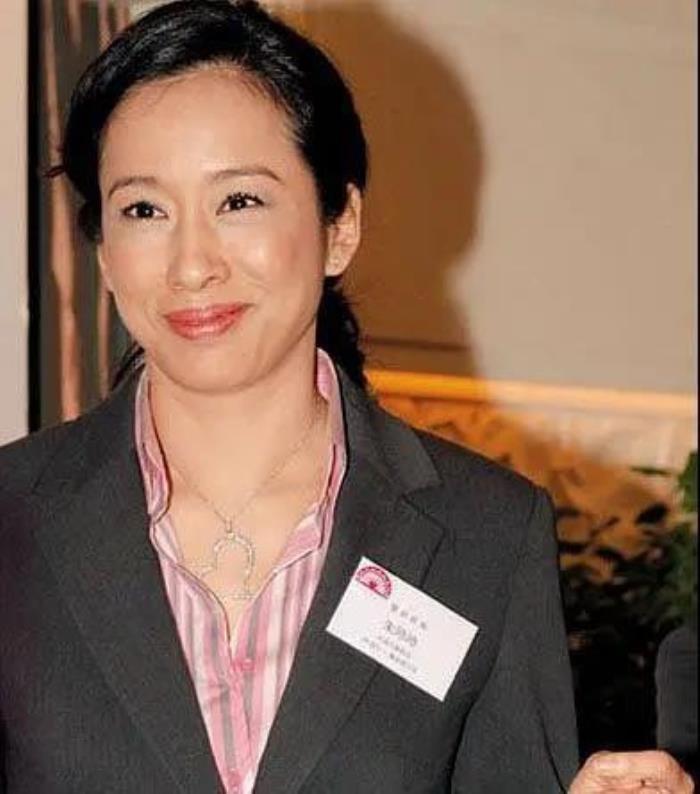 朱玲玲为什么命那么好 面相惊人贵不可言