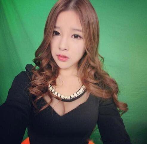 糖小幽公交车事件是啥 黑历史照片是真的吗