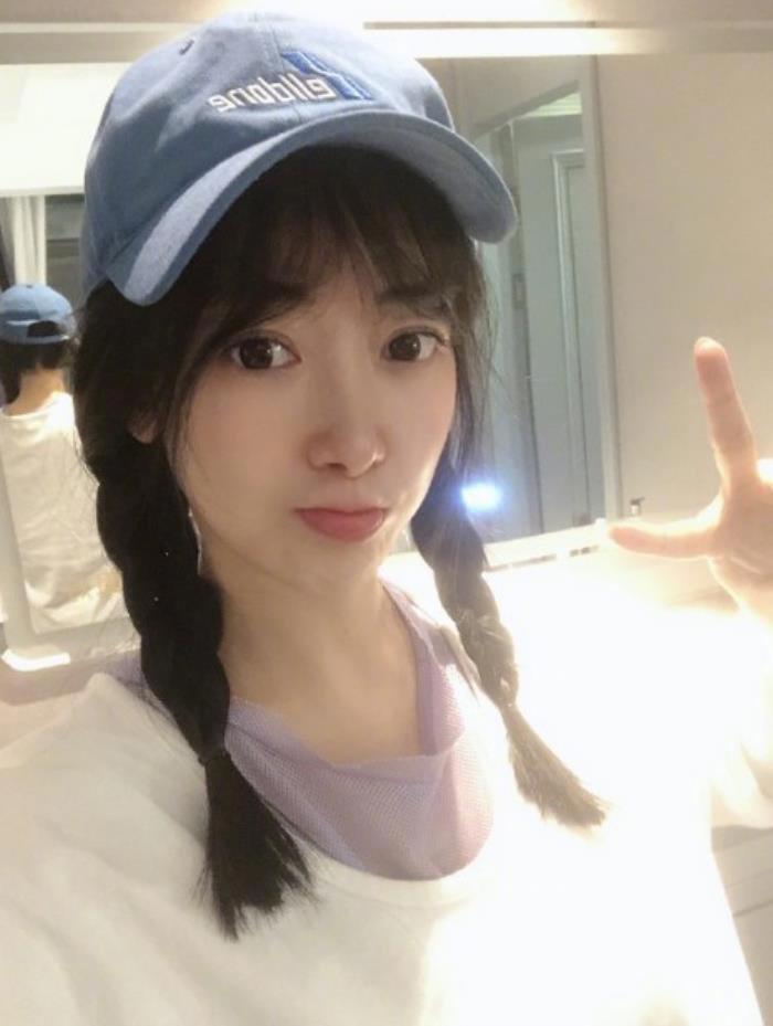 陈紫函艳照门事件怎么回事 和老公戴向宇相差几岁