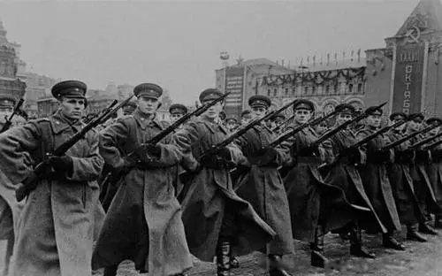 为什么男生会有苏联情怀 主要原因是年轻人的爱国情怀