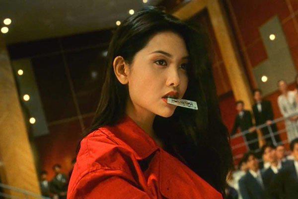 邱淑贞演过最露三影级 美得都要溢出屏幕溢满人心
