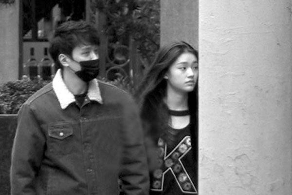 冯绍峰是几婚了 前女友确实有点多