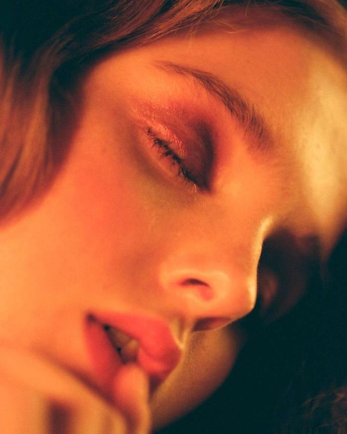 7句描写床笫之欢的句子 不在于直白，在于含蓄隽永