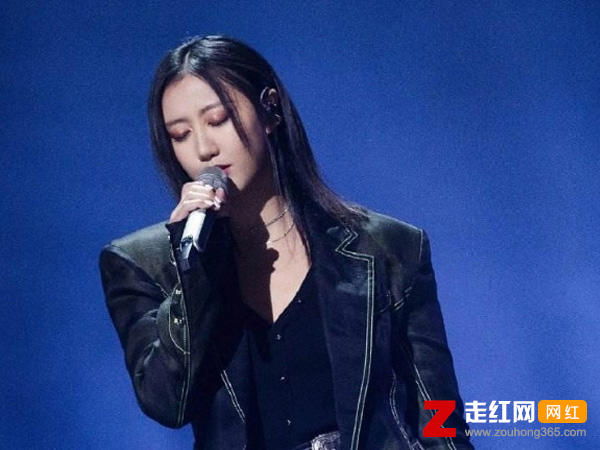 李嘉格的个人资料简介，与导演老公车澈怎么认识的