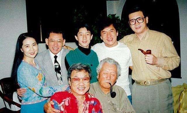 成龙身高真实身高 成龙原名叫什么陈港生房祖名