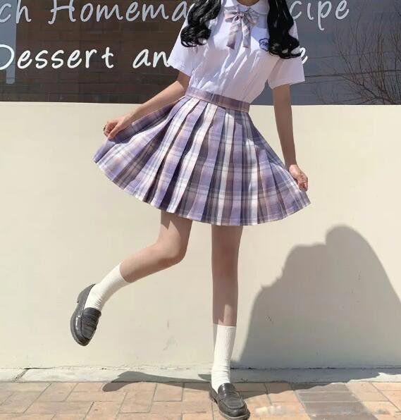 jk裙子底部的视野 穿jk制服的女孩