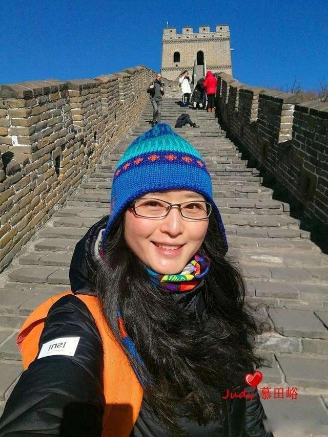 万里长城永不倒原唱是谁 是徐小明还是叶振棠