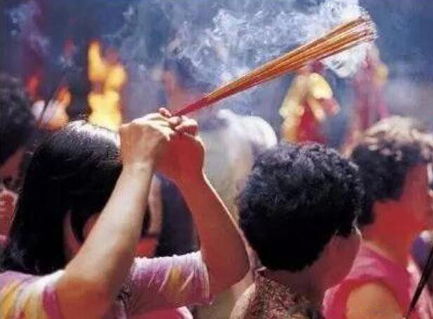 三炷香72图解高清图 最全烧三炷香的图解