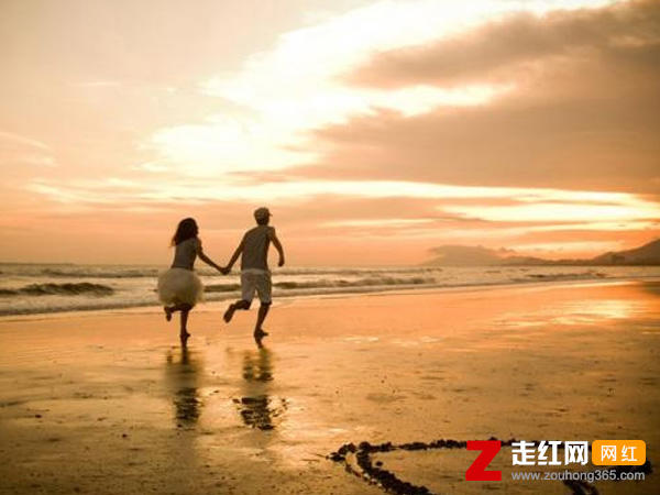 是什么样的感觉我不懂是什么歌，爱情故事歌曲介绍
