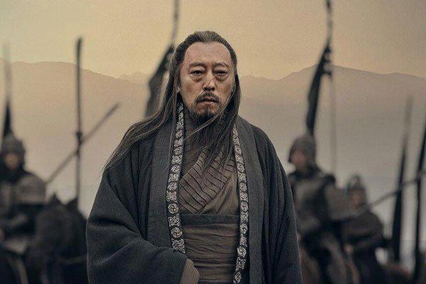 倪大红与倪萍是什么关系 有人说他的妻子很多