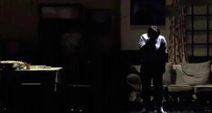 贾玲的母亲的故事是真的吗 母亲李焕英什么原因去世的