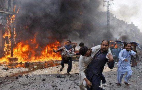 阿富汗的人口和面积各是多少 女人有多惨地位低到什么程度