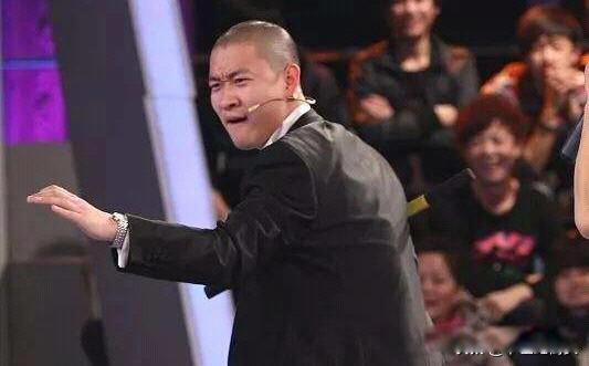 曹云金和郭德纲是怎么回事 因隔空相声而彻底的闹翻