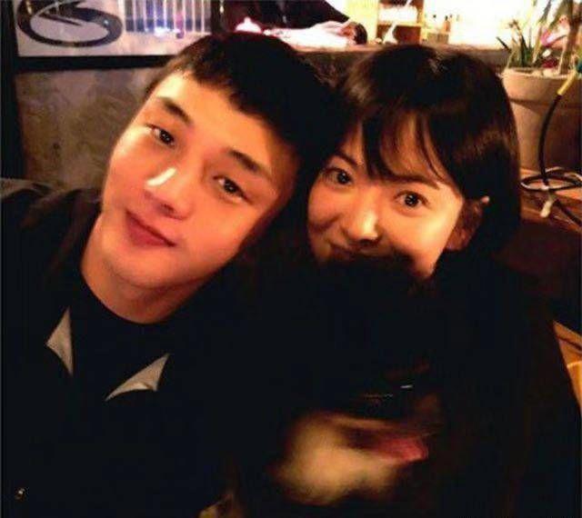 38岁宋慧乔在美国产子是真的吗 生日庆生而已