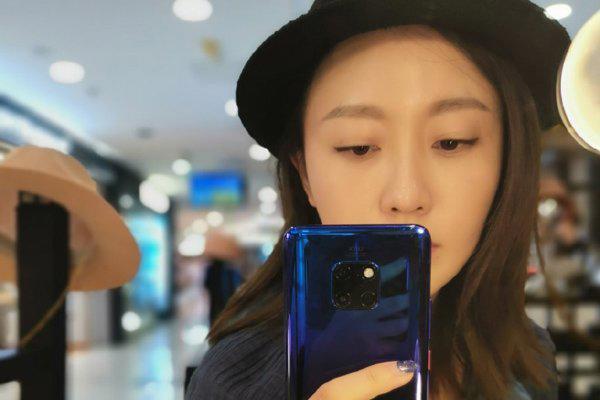 潘长江女儿潘阳死亡？ 微博实时更新状态