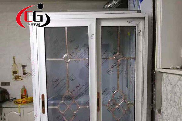 09年湖南电梯门事件 尺度那么大有人在不在乎