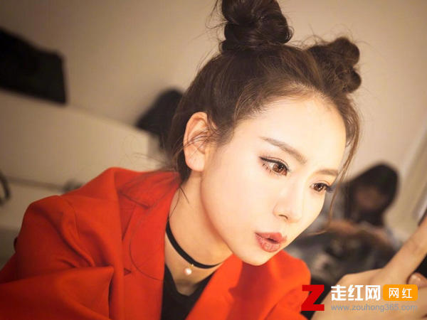 我不知道你在想什么是什么歌，外滩十八号歌曲介绍