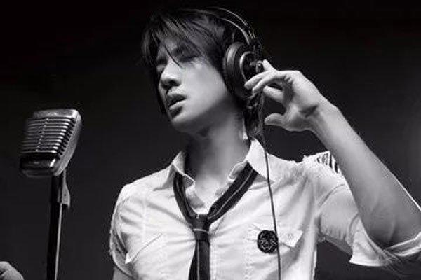 王力宏为什么选择李靓蕾 人家在细节上的作为，理解