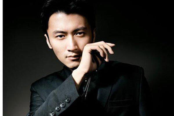 山寨谢霆锋出席活动 和张柏芝育有两个孩子