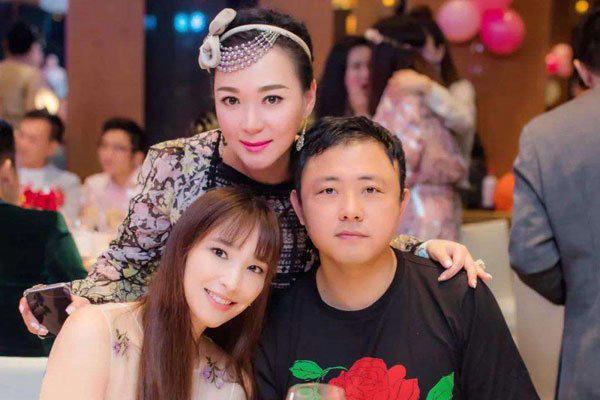 纪晓波多大年龄个人信息 吴佩慈为其连生孩子怎么还不转正