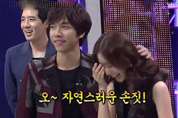 林允儿李胜基为什么分手 恋爱时间以及什么时候分手