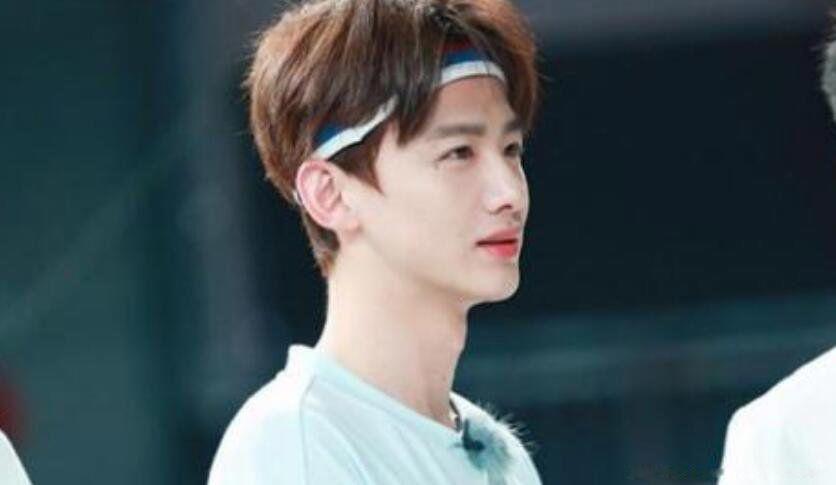 白敬亭是不是没拍过吻戏 为什么不接有吻戏的剧