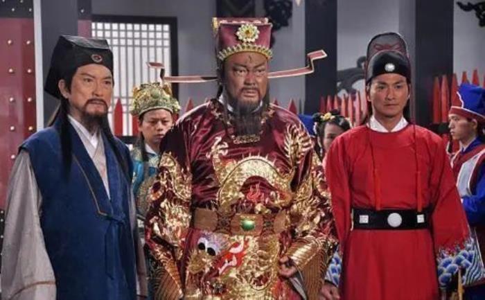 何家劲的妻子是谁 金素梅为什么不嫁何家劲